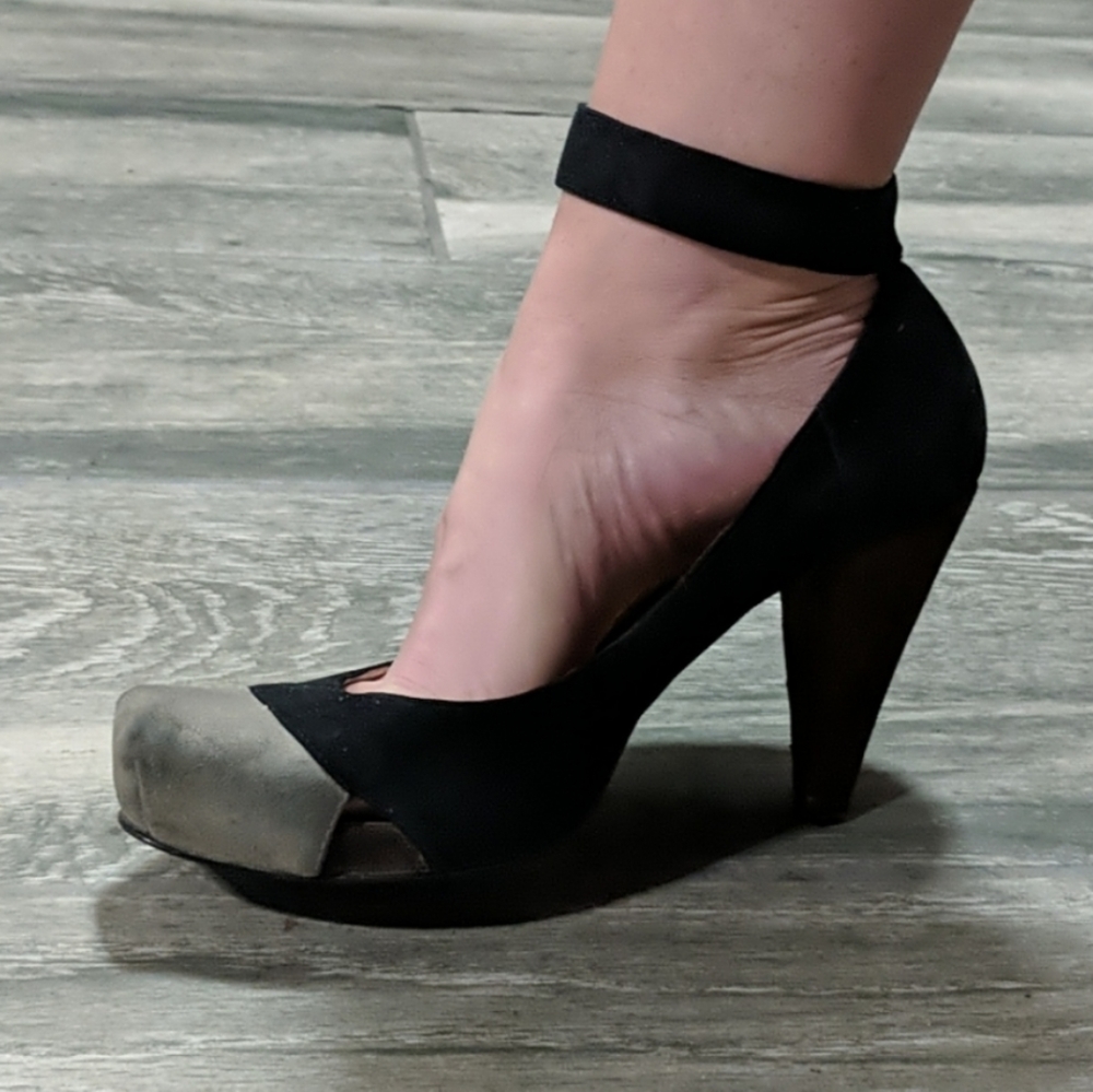 Nine West Pumps